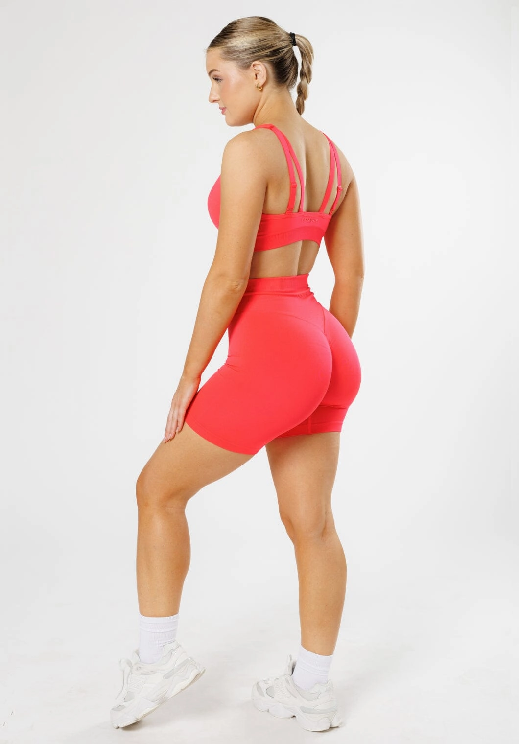 CurveFlex? Hourglass Sculptseam? Plus Seamless Shorts 6?? Hot Tropic