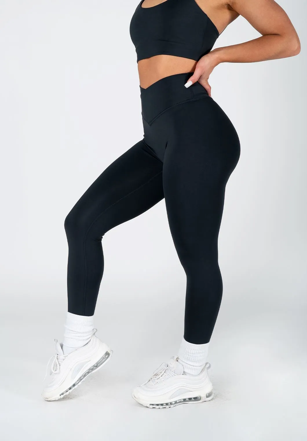 FlexSweat Crossover Sculptseam? Legging Black