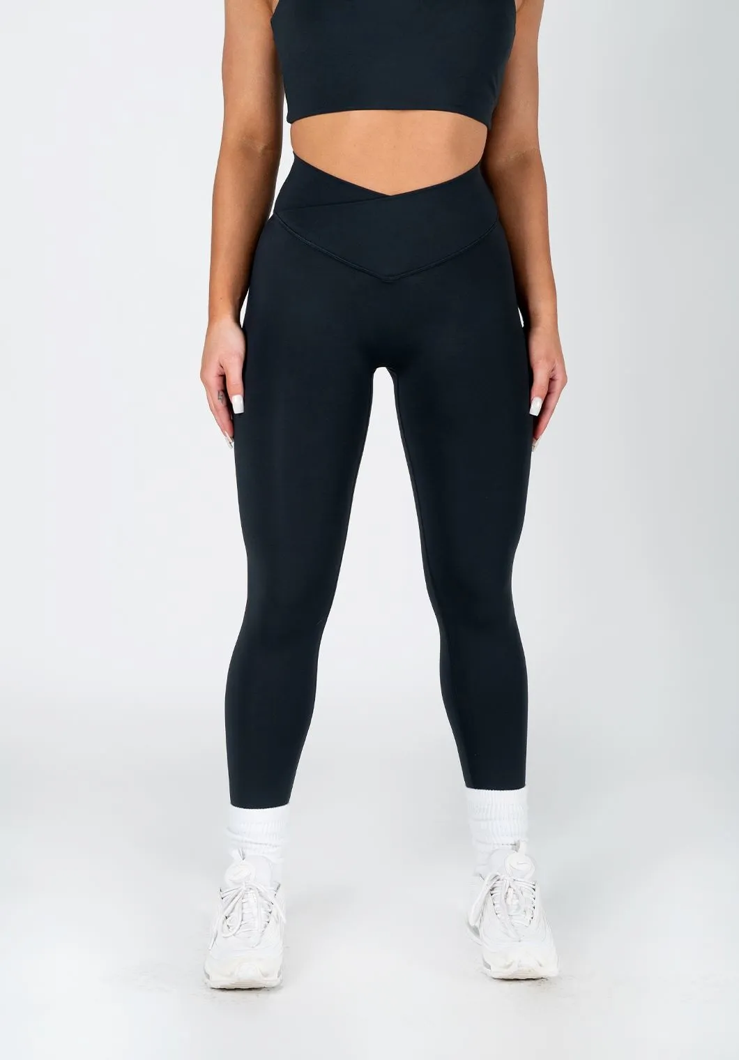 FlexSweat Crossover Sculptseam? Legging Black