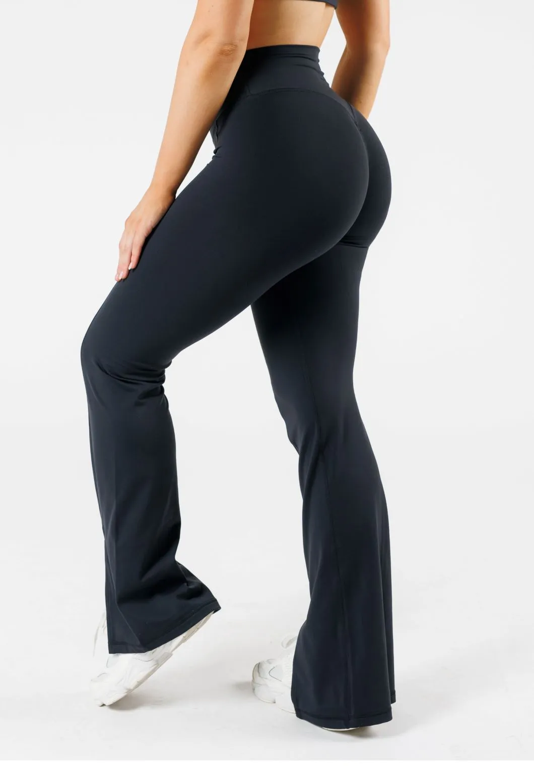 FormLux Front Slit Sculptseam? Plus Flare Legging 32" Black