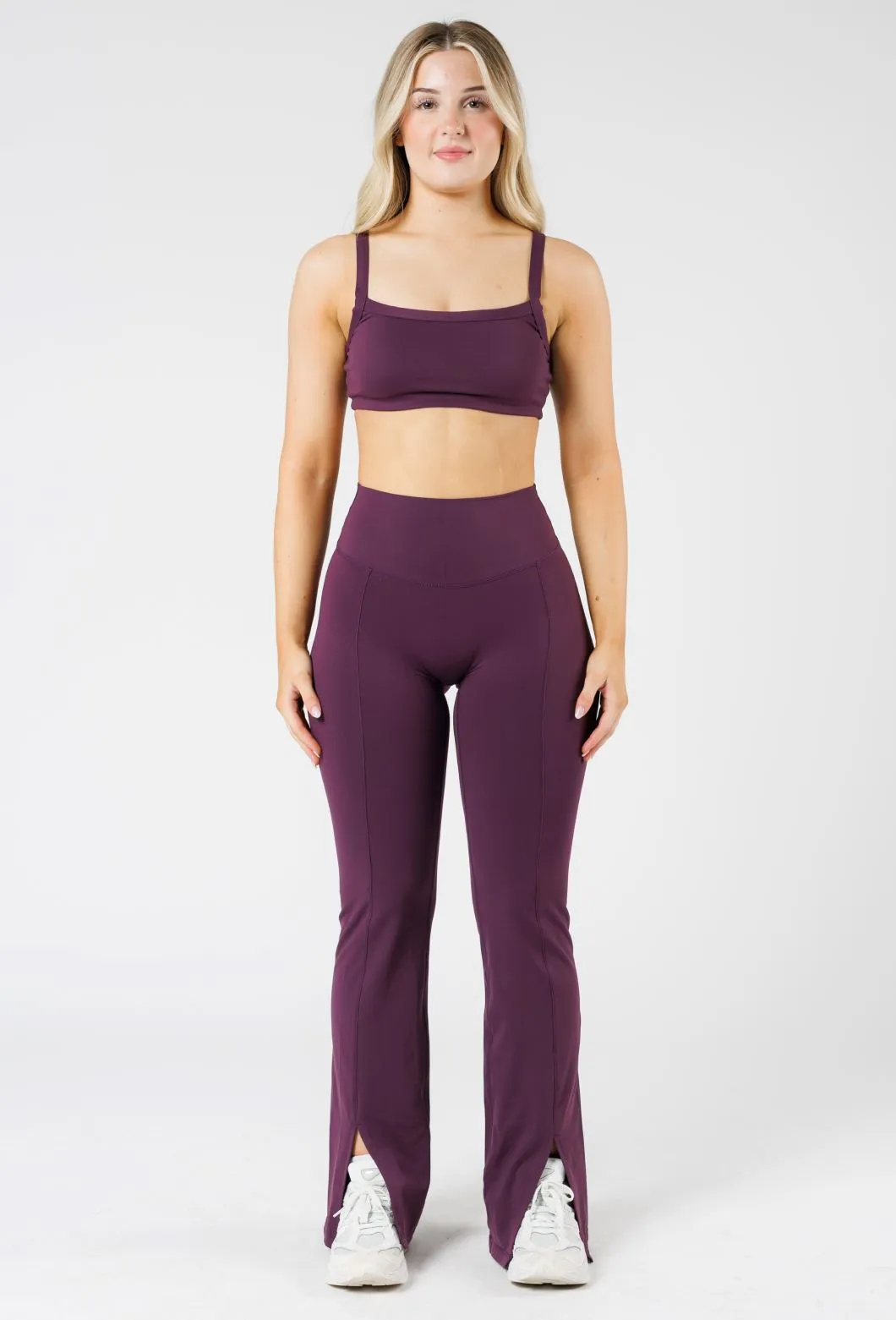 FormLux Front Slit Sculptseam? Plus Flare Legging 32" Wildberry