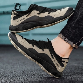 New Casual Running Shoes Men Lightweight Lace Up Men Sneakers Breathable Mesh Adult Footwear Sport Male Shoes Comfort Non Slip