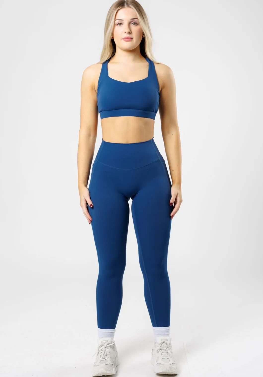 RecStretch? Empower Sculptseam? Plus Pocket Legging Ether