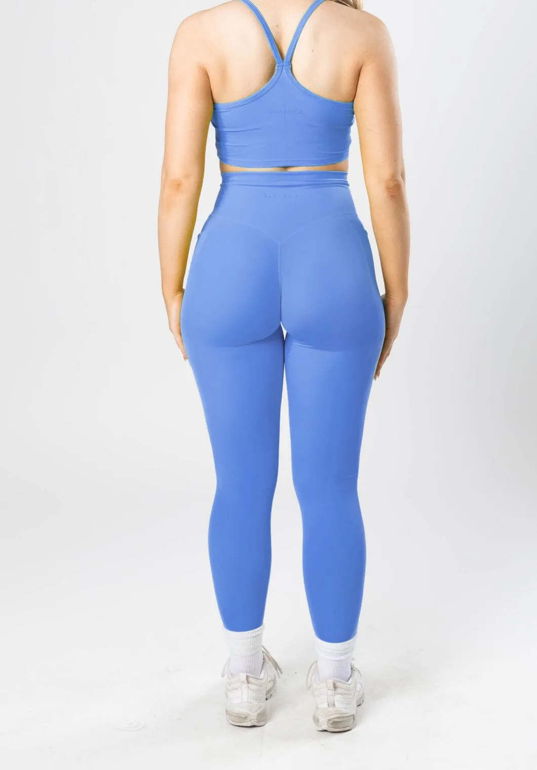 RecStretch? Empower Sculptseam? Plus Pocket Legging High Dive