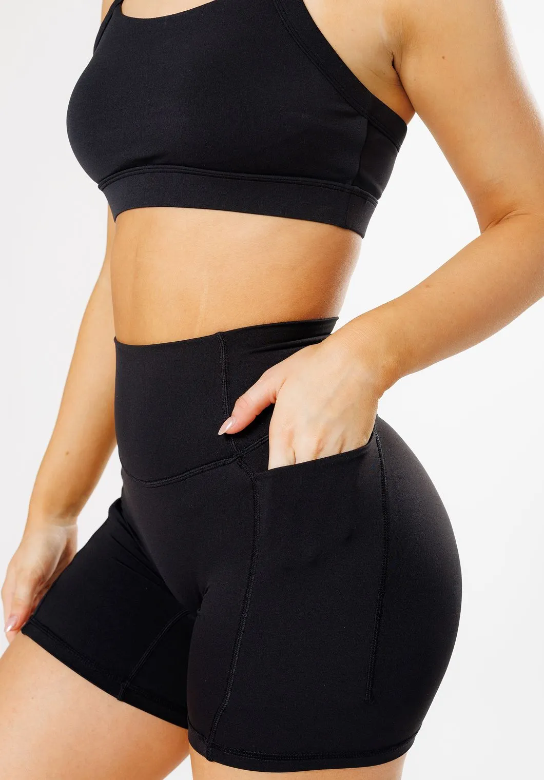 RecStretch Empower Sculptseam? Plus Pocket Short 6?? Black