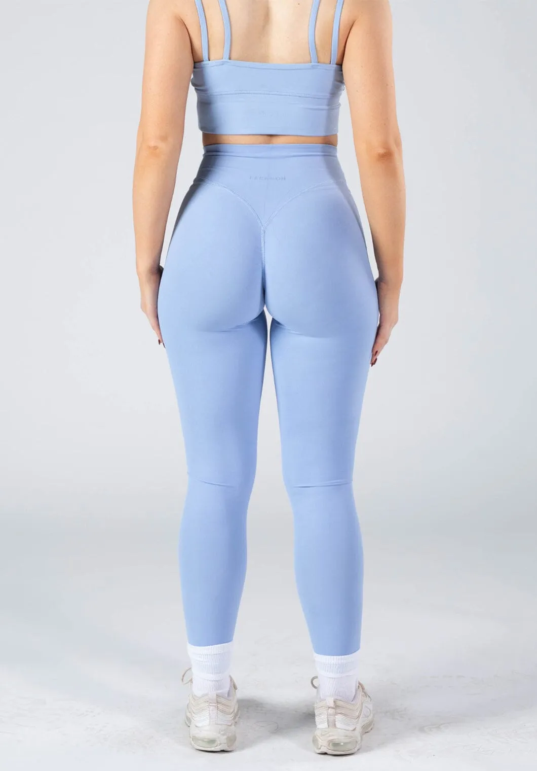 RecStretch? Levitate Sculptseam? Plus Legging Crescent Moon
