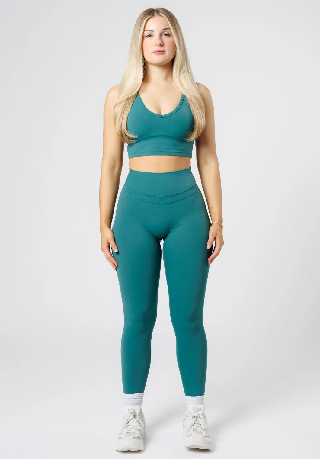 RecStretch? Levitate Sculptseam? Plus Legging Cyber