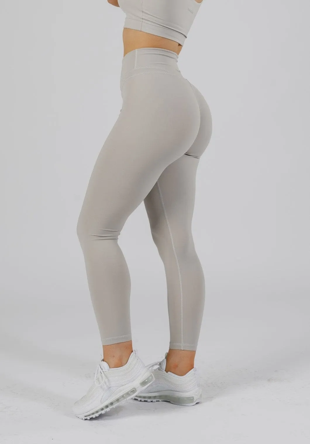 RecStretch? Levitate Sculptseam? Plus Legging Death Valley