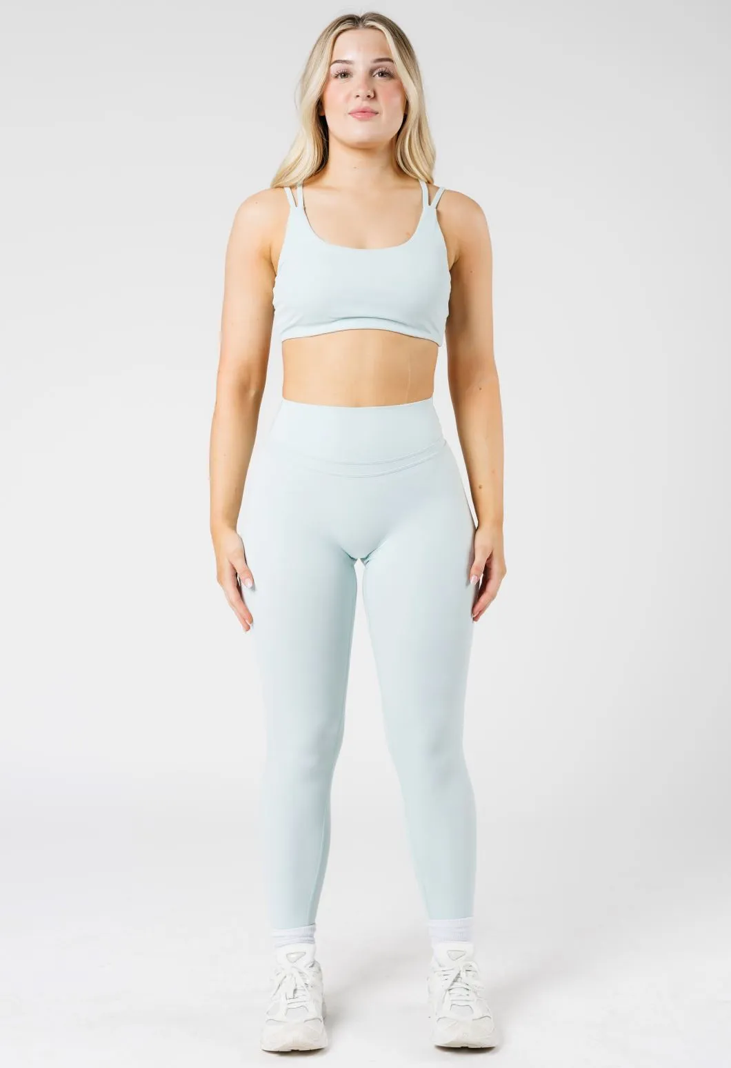 RecStretch? Levitate Sculptseam? Plus Legging Lazer