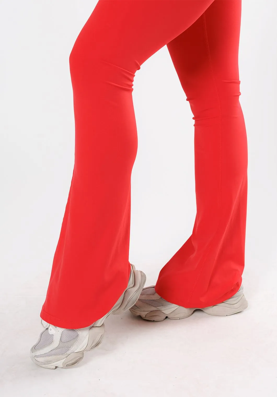 RecStretch Original Sculptseam? Plus Essential Flare Legging 34" Fire Sign