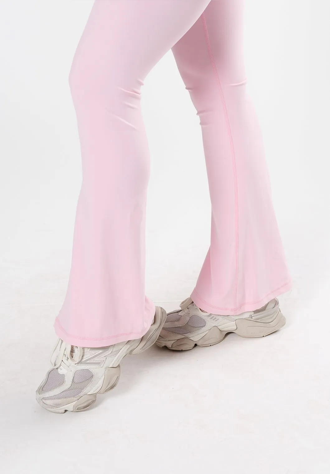 RecStretch Original Sculptseam? Plus Essential Flare Legging 34" Pink Opal
