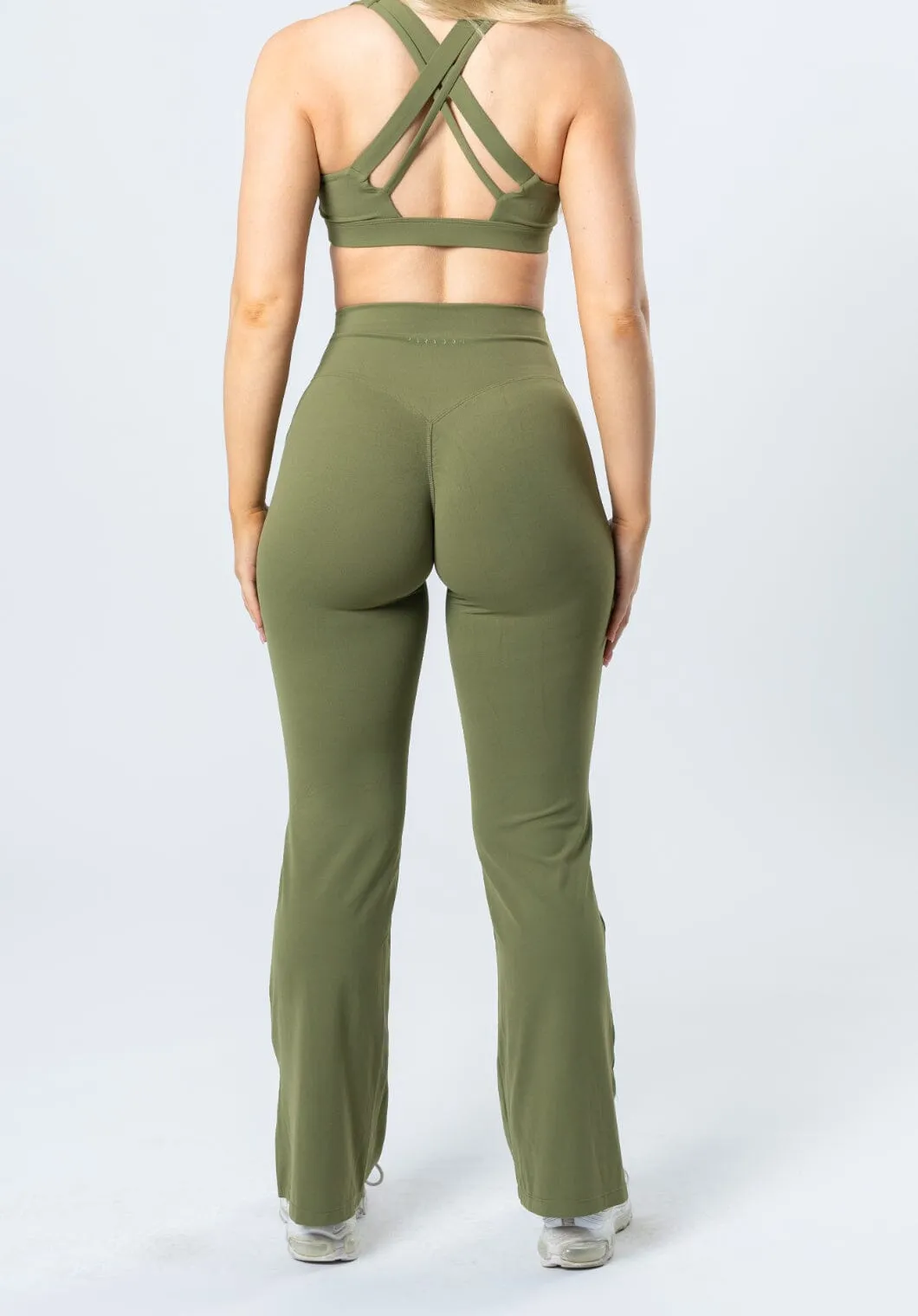 RecStretch Original Sculptseam? Plus Flare Legging 31" Olive