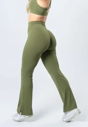 RecStretch Original Sculptseam? Plus Flare Legging 31" Olive
