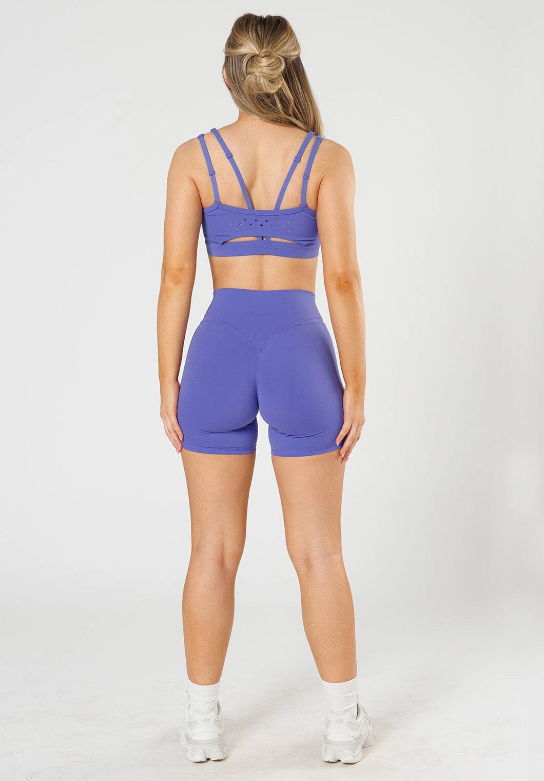 RecStretch Levitate Sculptseam?  Plus Short 6?? Sucker