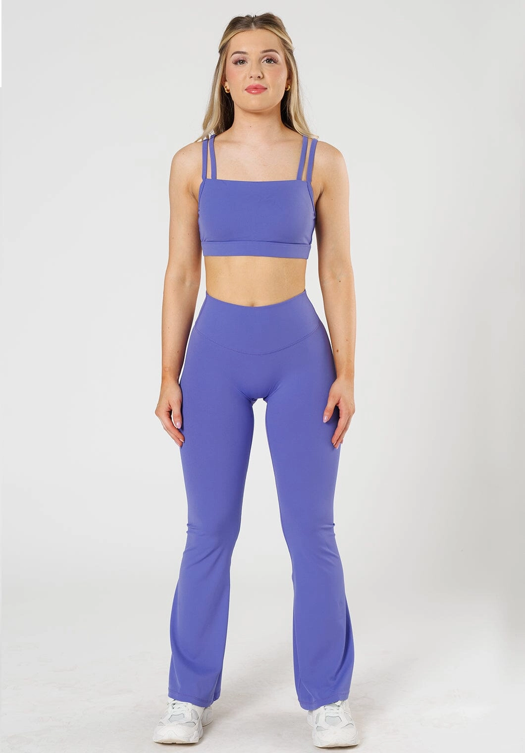 RecStretch? Original Sculptseam? Plus Essential Flare Legging 31" Sucker