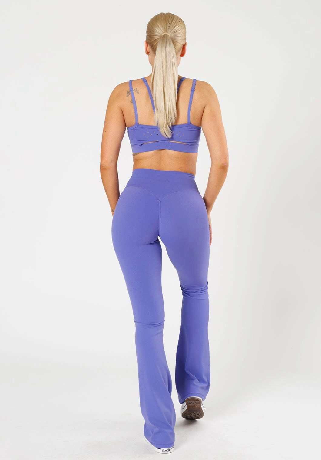 RecStretch Original Sculptseam? Plus Essential Flare Legging 34" Sucker
