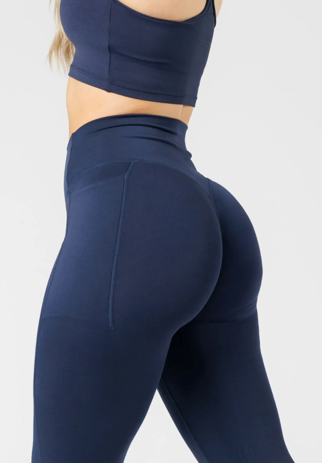 Reluna Empower Sculptseam? Plus Pocket Legging Ink