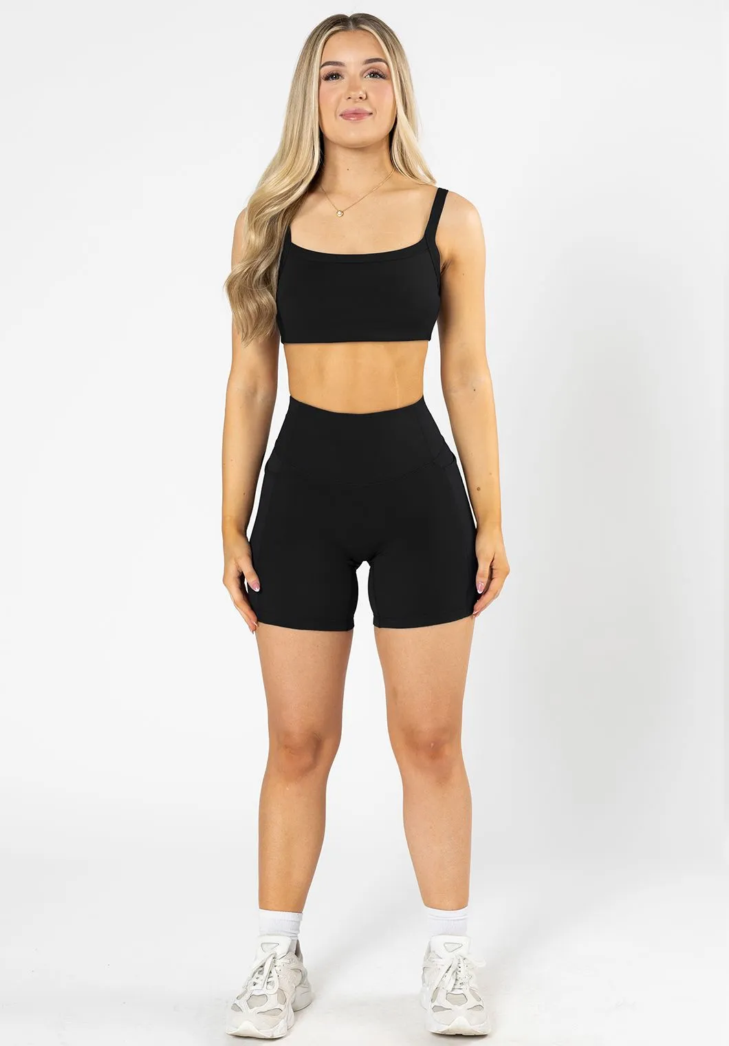 Reluna? Empower Sculptseam? Pocket Short 6?? Black