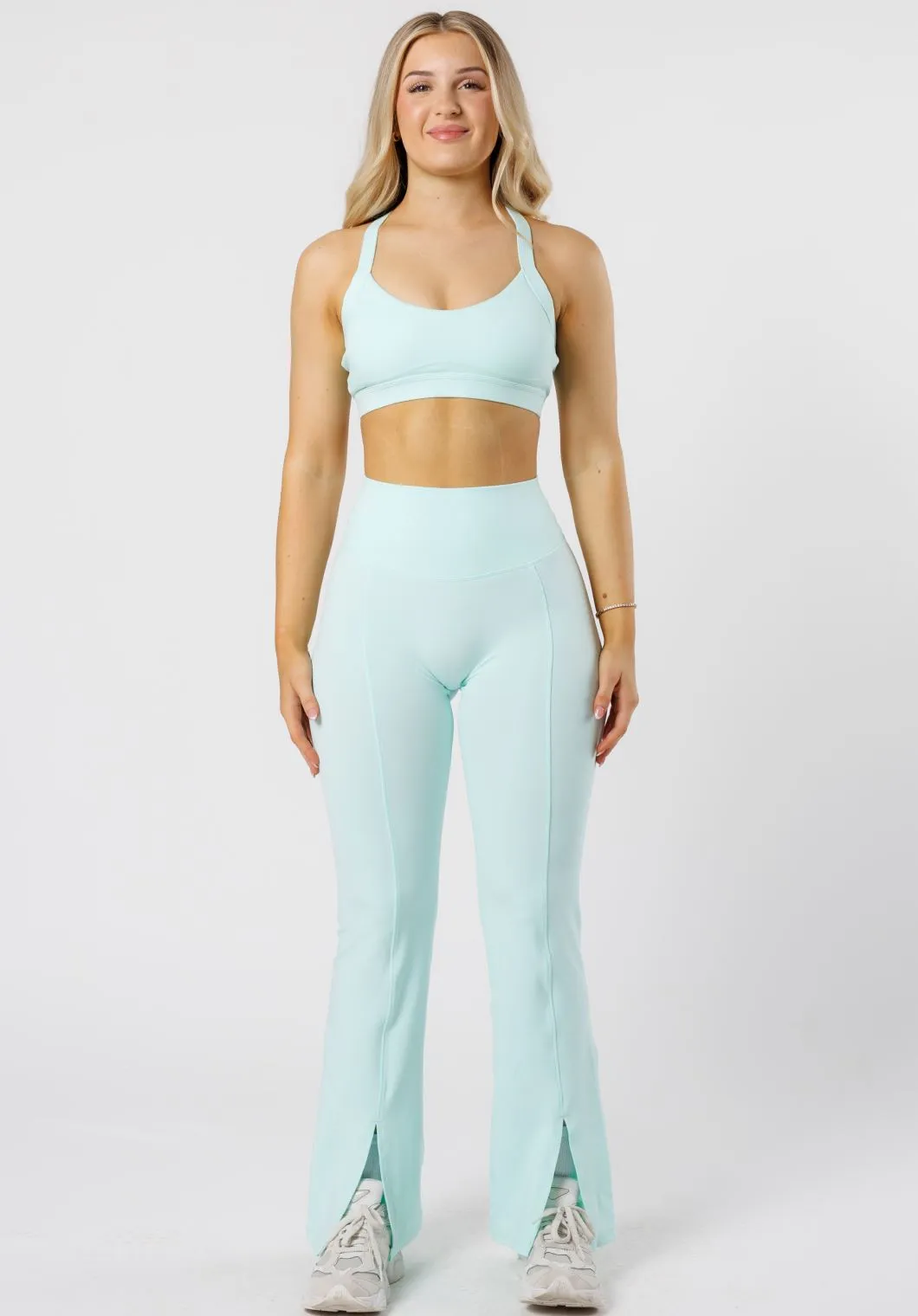 Reluna? Front Slit Sculptseam? Flare Leggings 31" Pale Jade