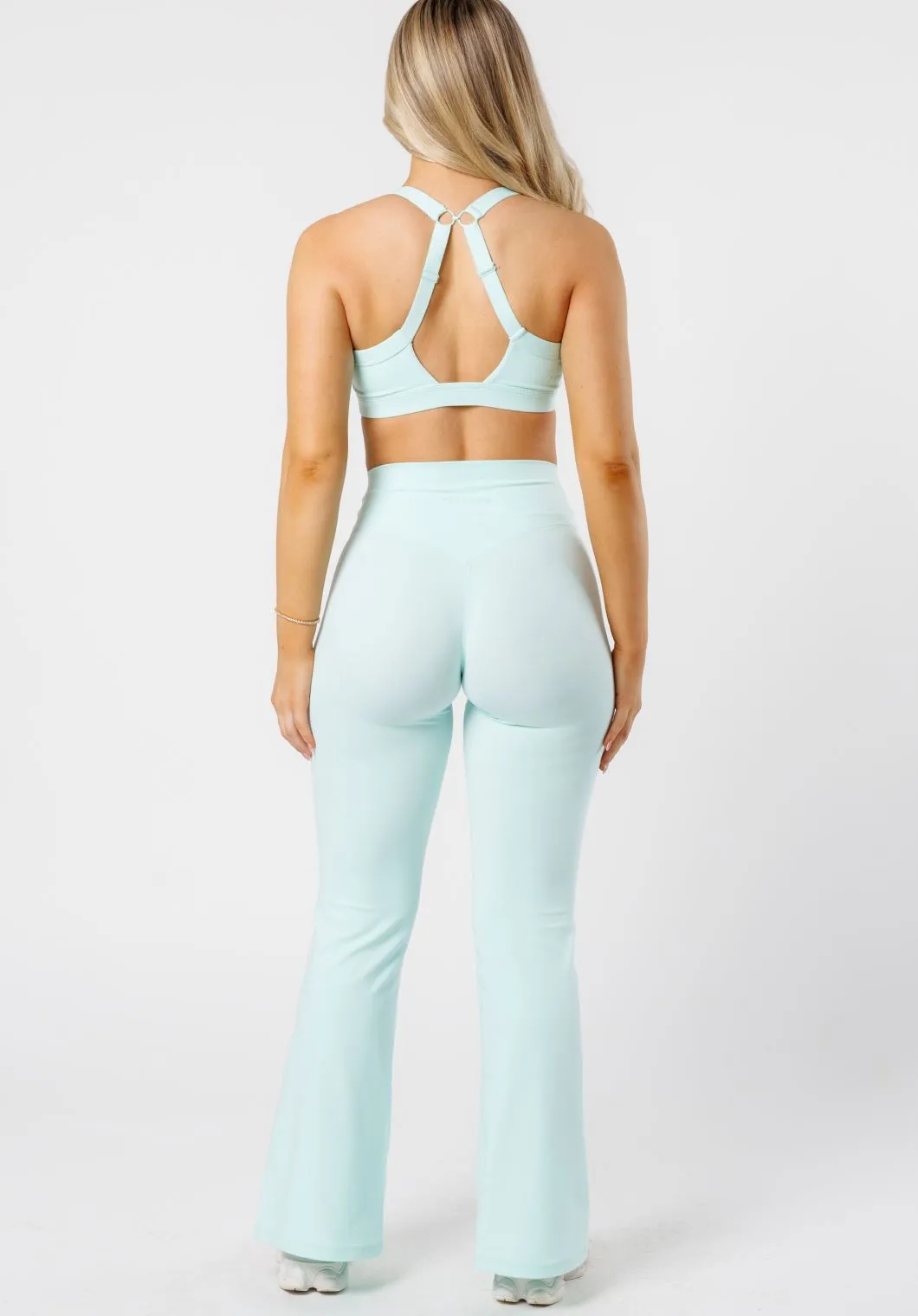 Reluna? Front Slit Sculptseam? Flare Leggings 31" Pale Jade