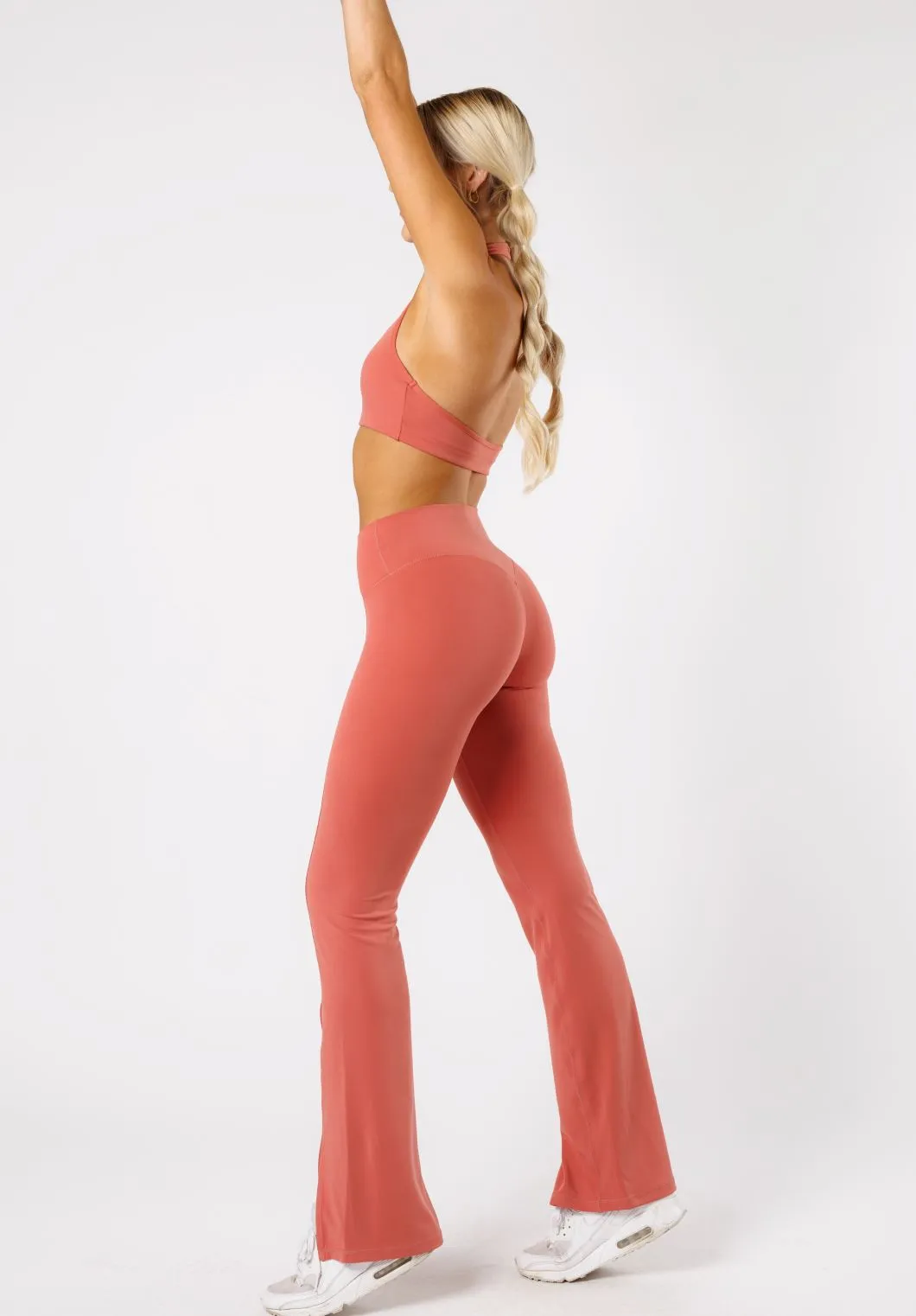 Reluna? Front Slit Sculptseam? Flare Leggings 34" Terra