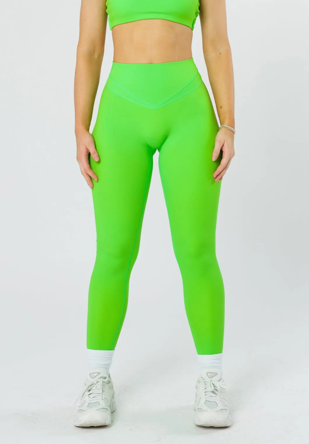 Reluna? Icon Sculptseam? Plus Legging Jolt