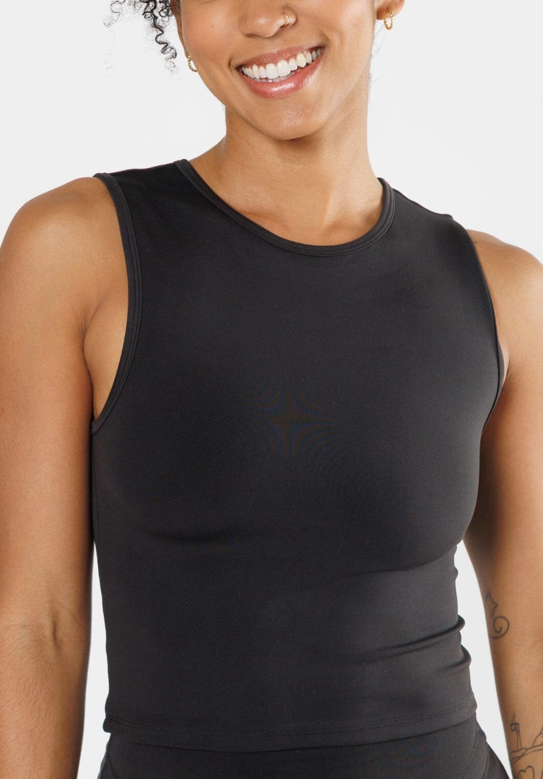 Reluna? Superset Tank Black