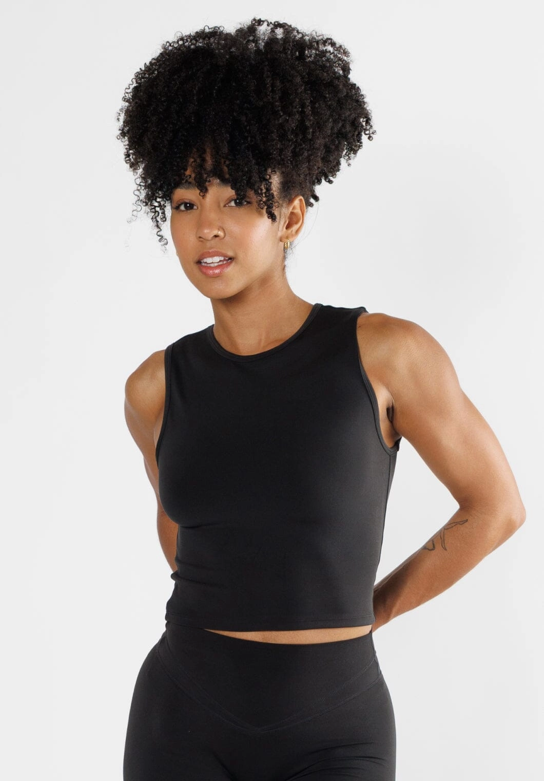 Reluna? Superset Tank Black