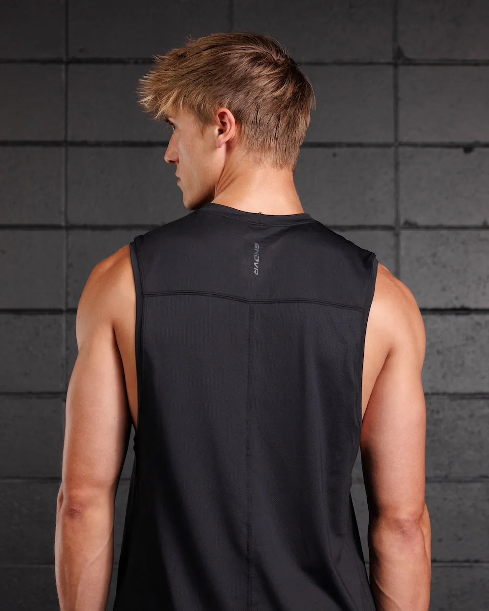 SmartTech Tank | Black